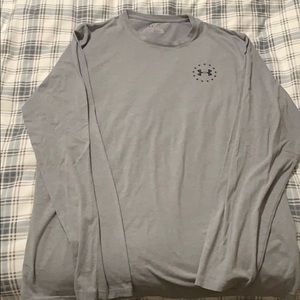 Under Armour Long Sleeve T-shirt